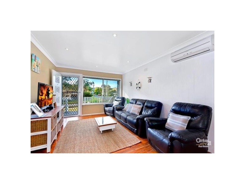 30 Brenda Crescent, Tumbi Umbi NSW 2261