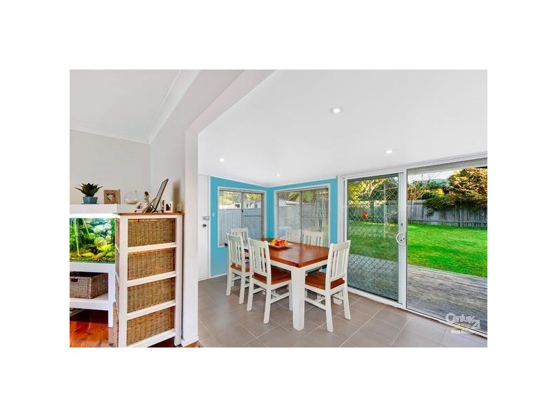 30 Brenda Crescent, Tumbi Umbi NSW 2261