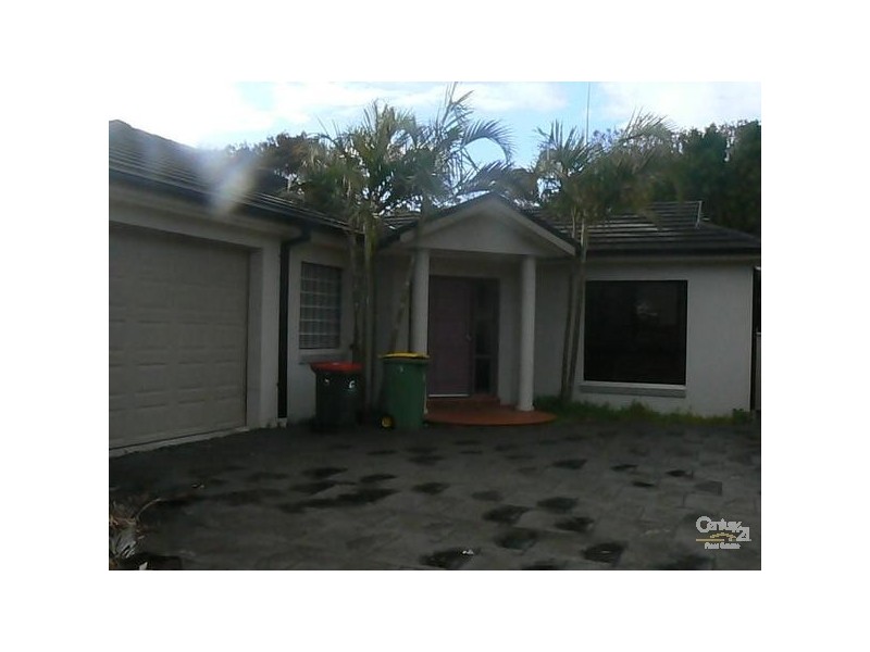 32a Point St, Bateau Bay NSW 2261