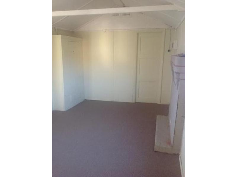 4/13 Warrigal Street, The Entrance NSW 2261