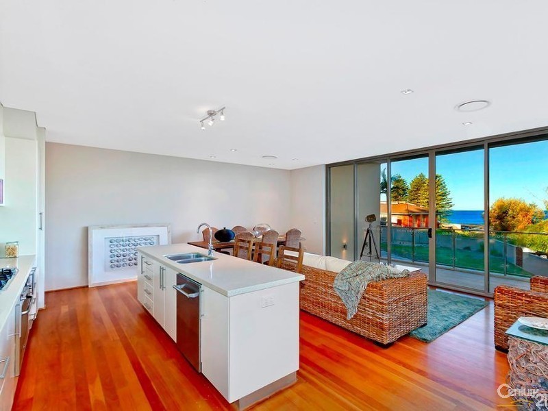 8/146 Ocean Parade, Blue Bay NSW 2261