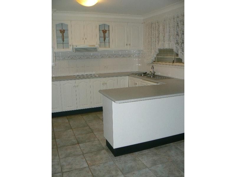 1/14 Yeddenba Ave, Blue Bay NSW 2261