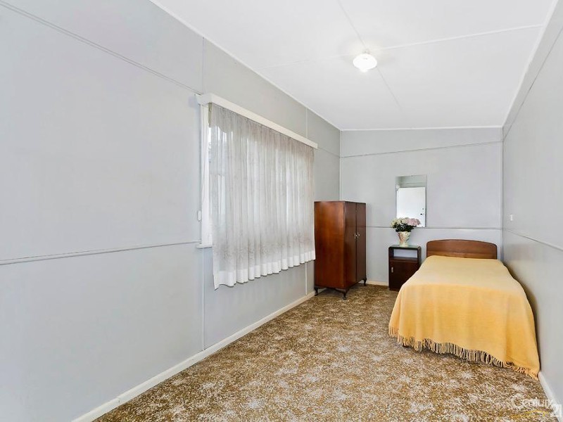 7 McLean Street, Killarney Vale NSW 2261