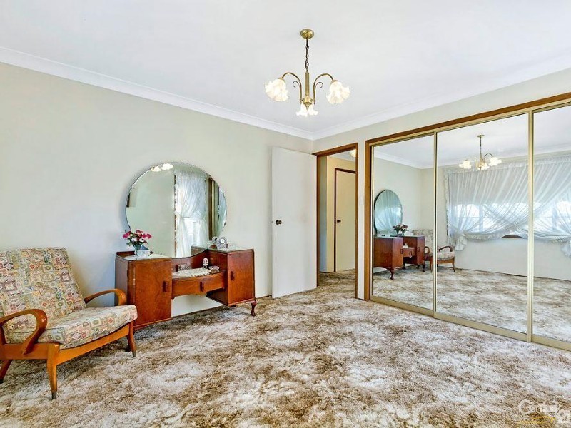 1 Barbara Close, Killarney Vale NSW 2261