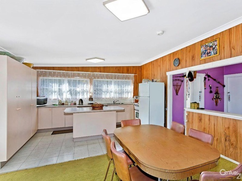 4 Brogden Road, The Entrance North NSW 2261