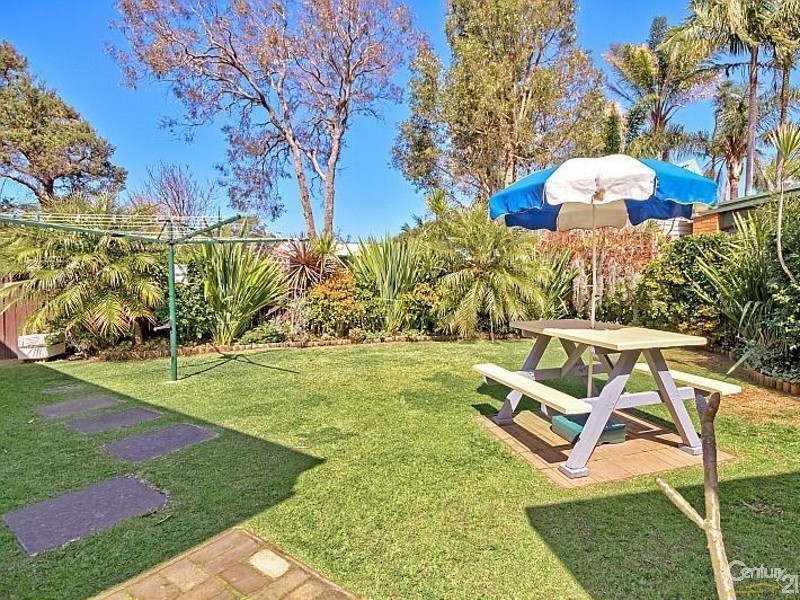 56 Kerry Crescent, Berkeley Vale NSW 2261