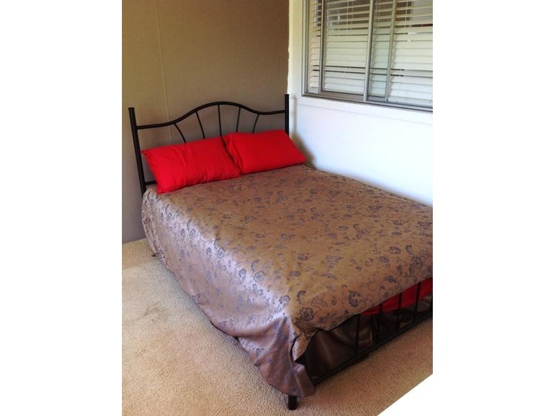 42 Tasman Ave, Killarney Vale NSW 2261