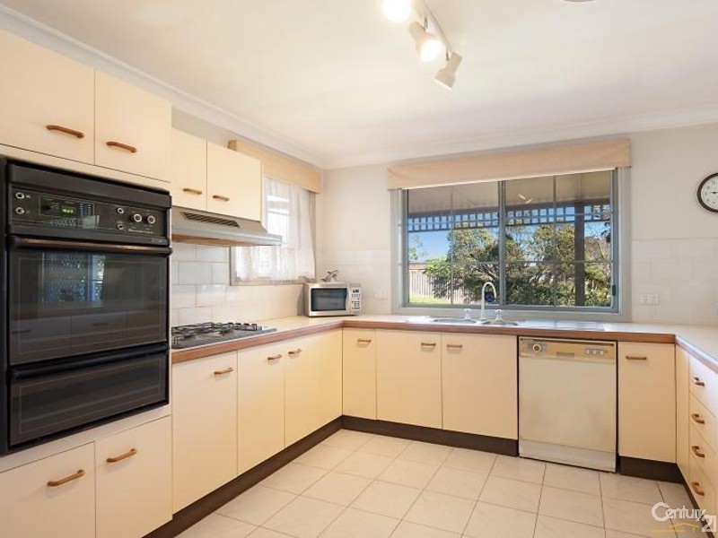 2/14a Anzac Road, Long Jetty NSW 2261