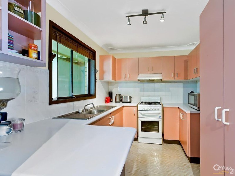 16 Patrick Street, Bateau Bay NSW 2261