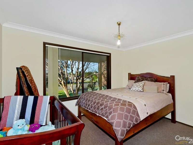 16 Patrick Street, Bateau Bay NSW 2261