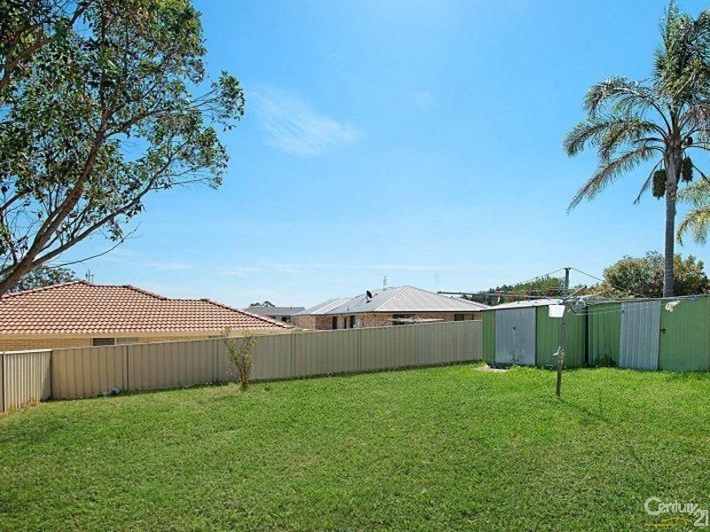 66 McKellar Blvde, Blue Haven NSW 2262