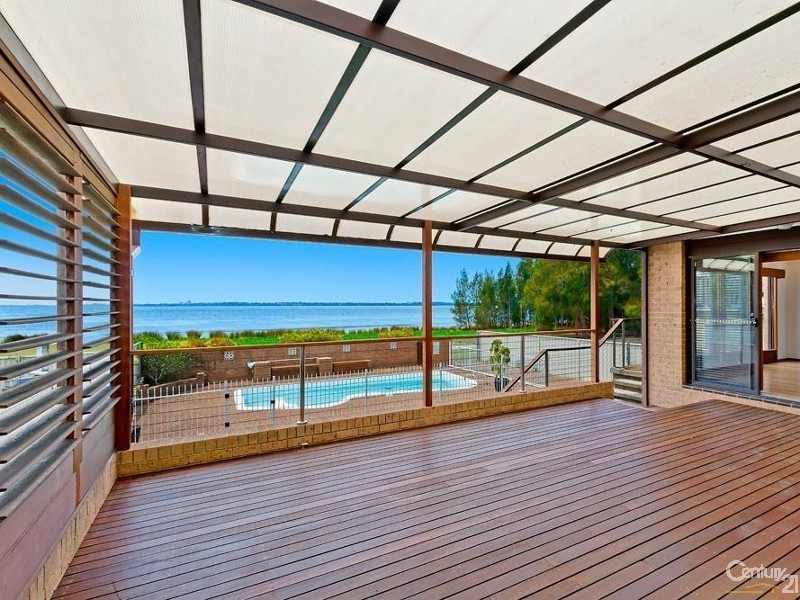 277 Lakedge Avenue, Berkeley Vale NSW 2261