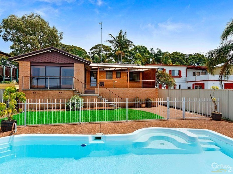 277 Lakedge Avenue, Berkeley Vale NSW 2261