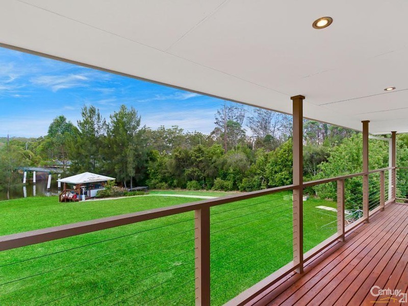 2 Geoffrey Road, Chittaway Point NSW 2261