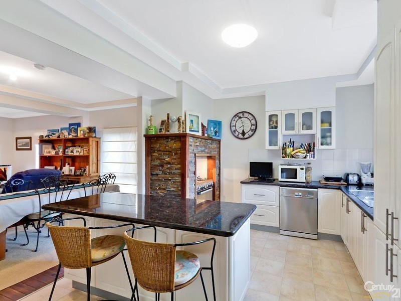 2 Geoffrey Road, Chittaway Point NSW 2261