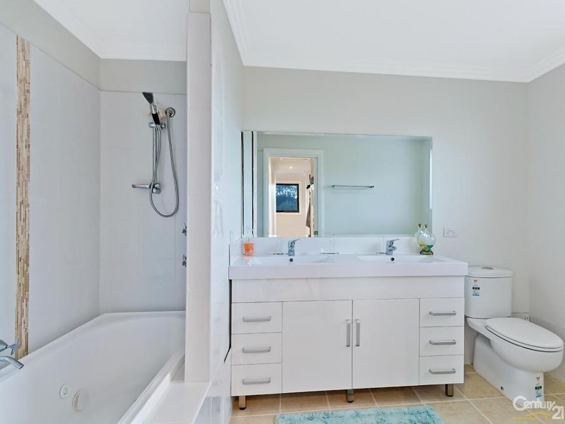 2 Geoffrey Road, Chittaway Point NSW 2261