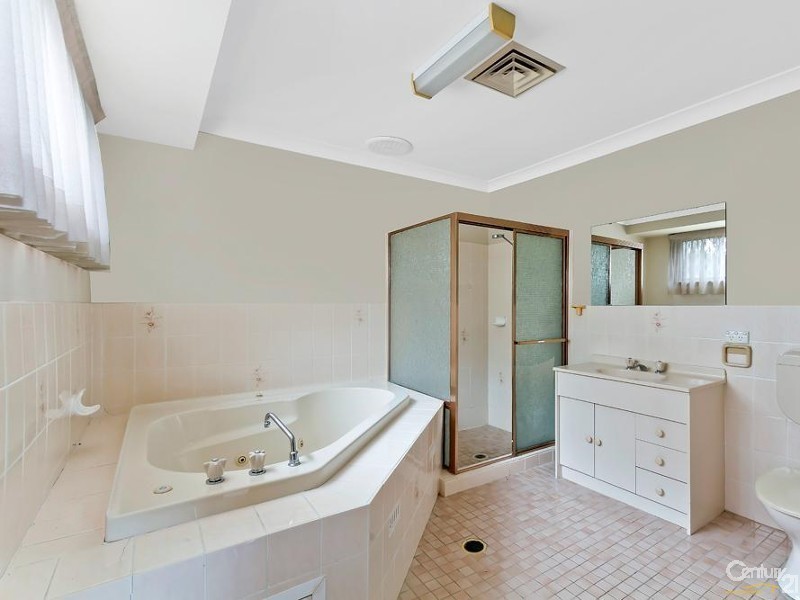 1 Janian Close, Chittaway Bay NSW 2261