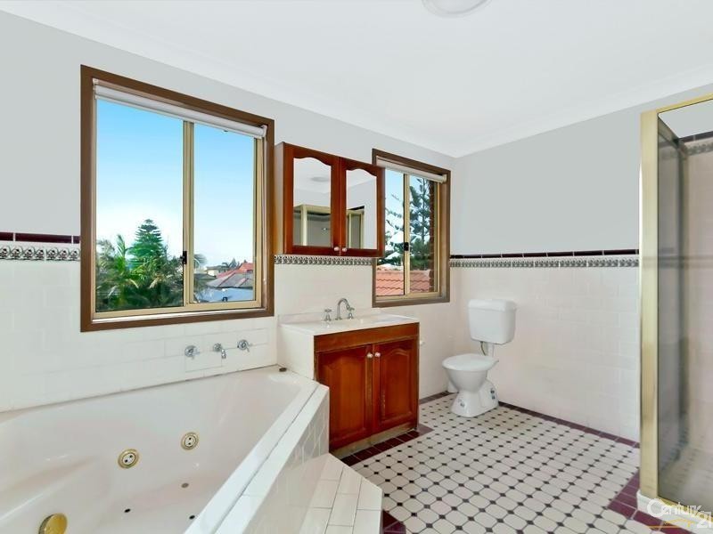 48 Manly Parade, The Entrance North NSW 2261