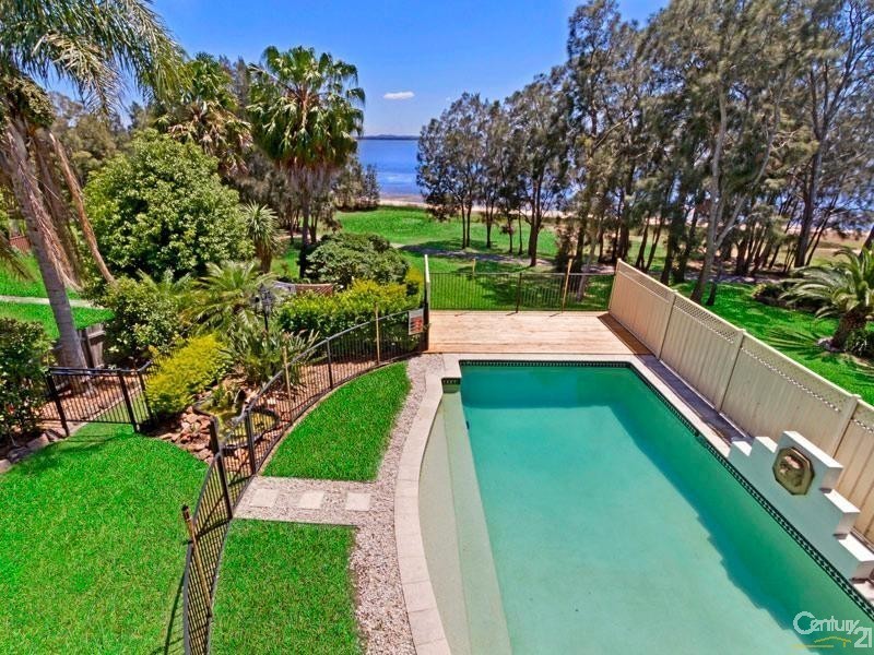 29 Trelawney Street, Killarney Vale NSW 2261