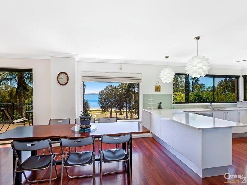 29 Trelawney Street, Killarney Vale NSW 2261