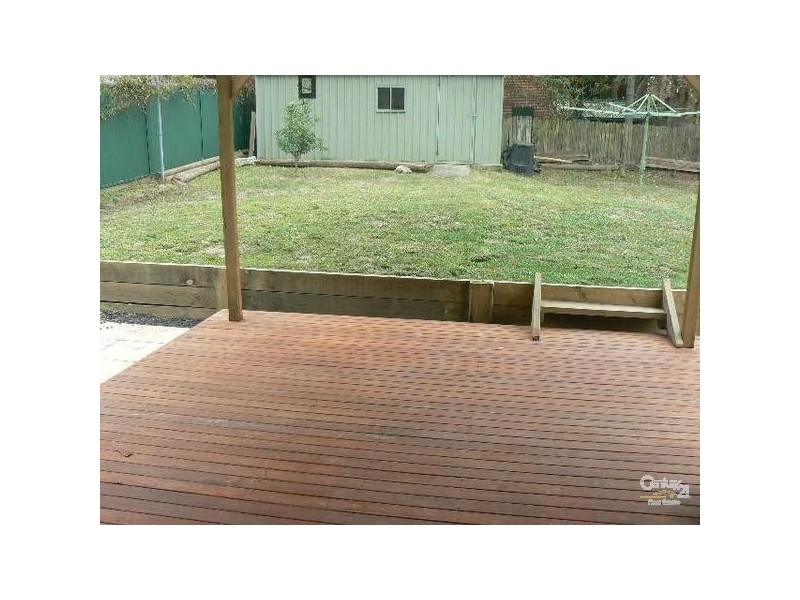 143 Kerry Cresent, Berkeley Vale NSW 2261