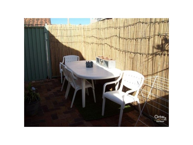 1/37 Hutton Rd, The Entrance North NSW 2261