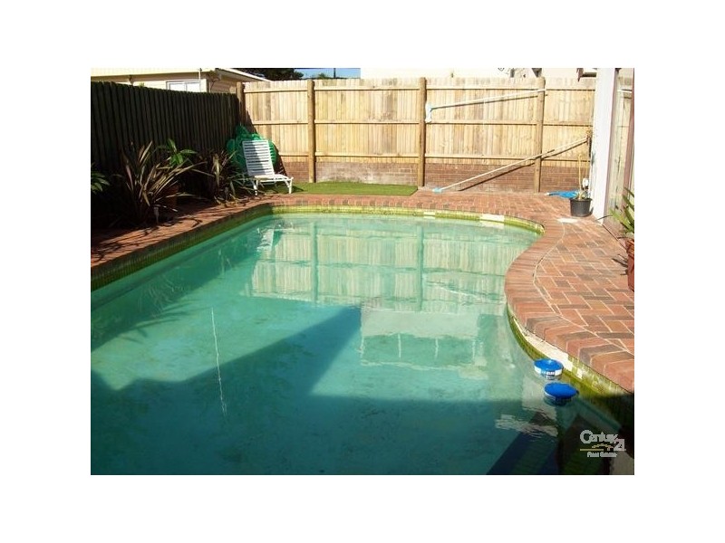 1/37 Hutton Rd, The Entrance North NSW 2261