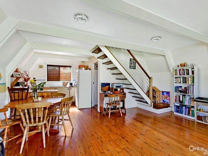 17 Flinders Avenue, Killarney Vale NSW 2261