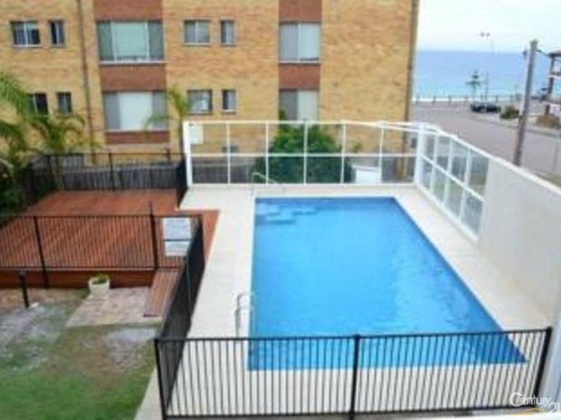 2/2-4 Frances St, The Entrance NSW 2261