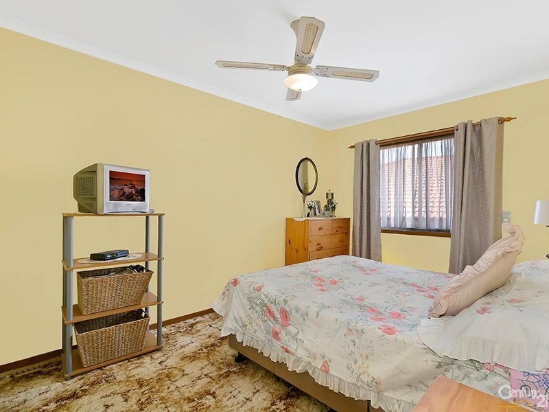 49 Macarthur Street, Killarney Vale NSW 2261