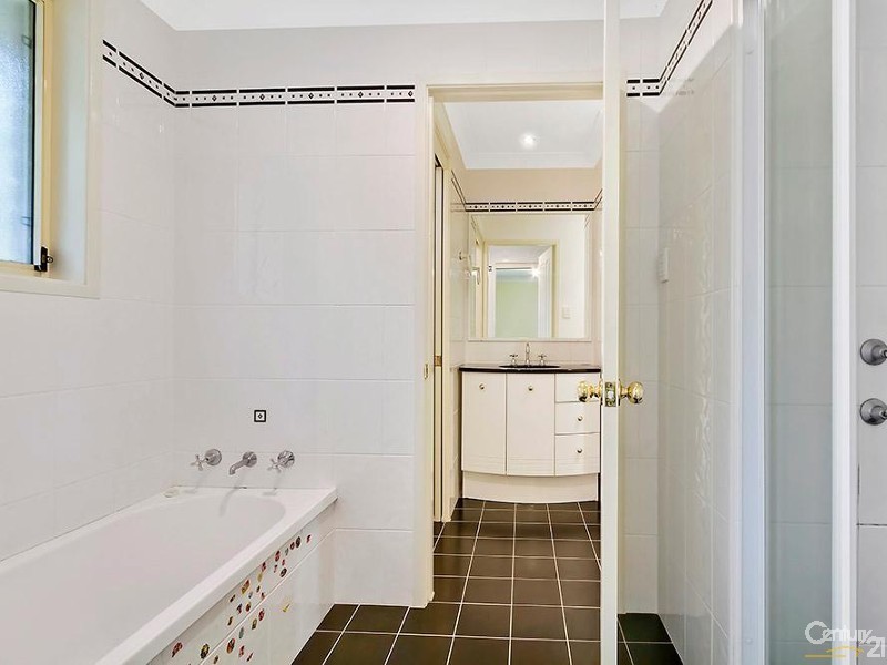 2/93 Hume Blvde, Killarney Vale NSW 2261