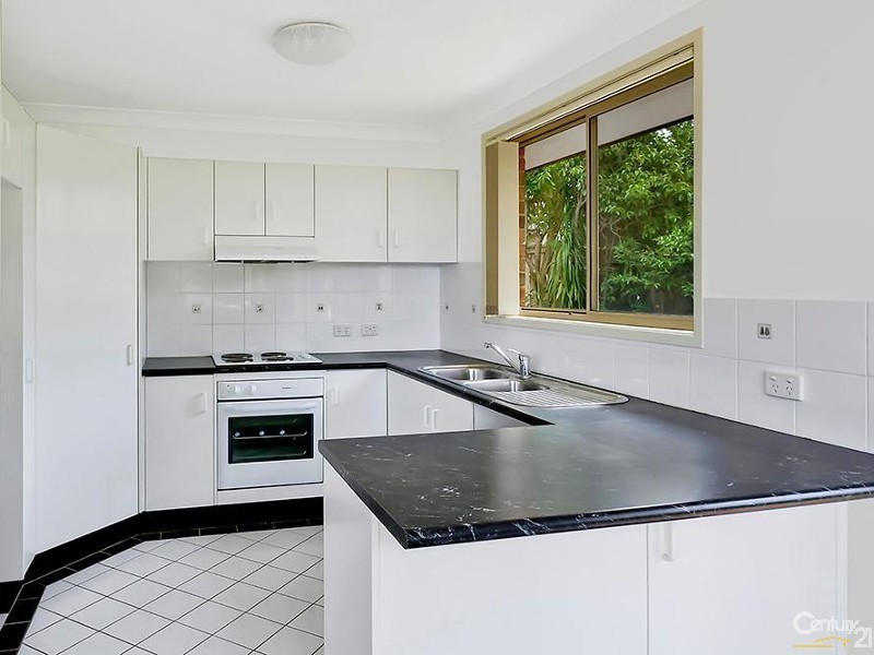 2/93 Hume Blvde, Killarney Vale NSW 2261