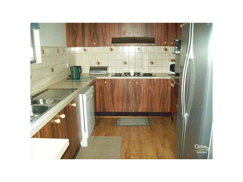 11 Ozone St, The Entrance NSW 2261