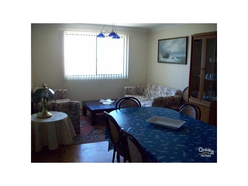 11 Ozone St, The Entrance NSW 2261