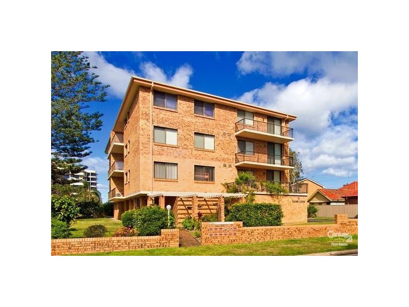 11b/10 Ozone St, The Entrance NSW 2261