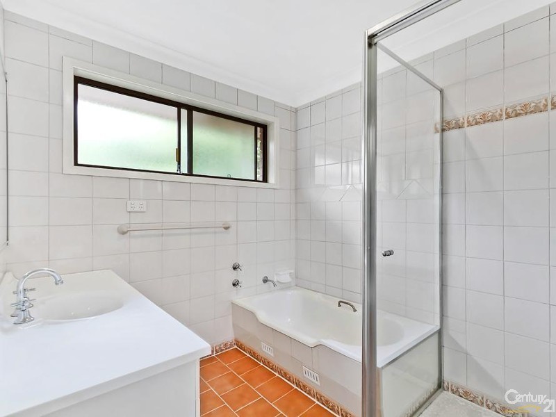 5 Moorah Avenue, Blue Bay NSW 2261