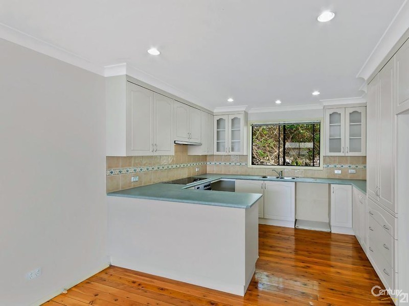 5 Moorah Avenue, Blue Bay NSW 2261