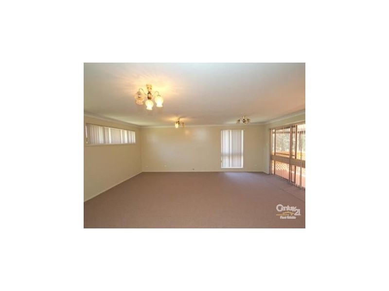 119 Lakedge Ave, Berkeley Vale NSW 2261