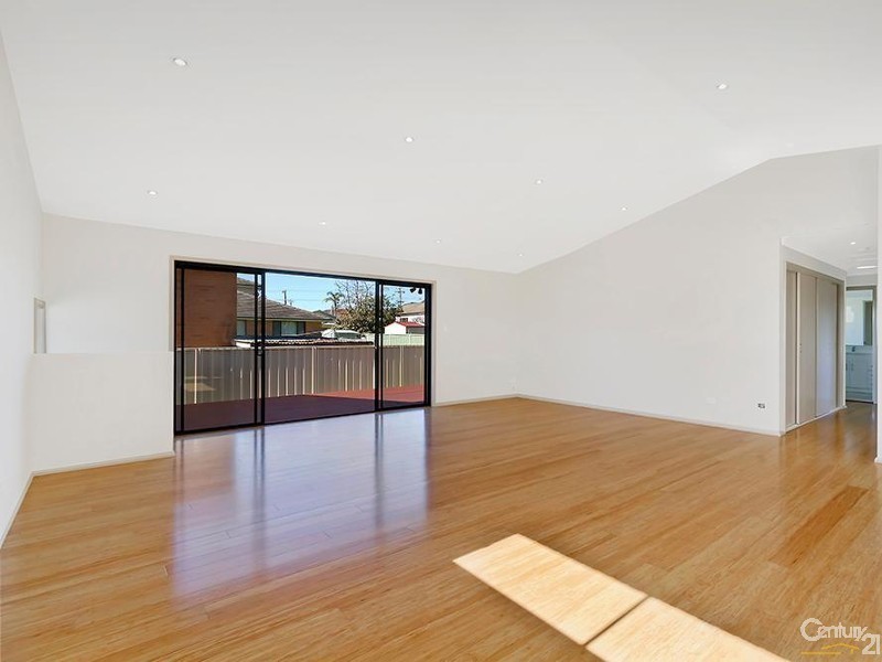 13a Karooah Avenue, Blue Bay NSW 2261