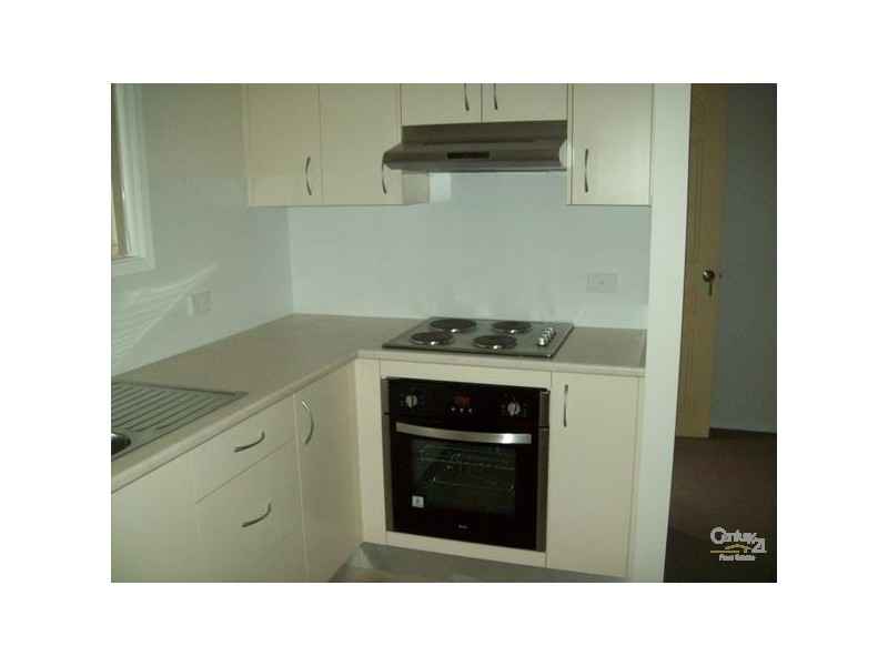 2/11 Oaks Ave, Long Jetty NSW 2261