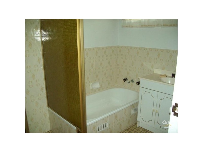 2/11 Oaks Ave, Long Jetty NSW 2261