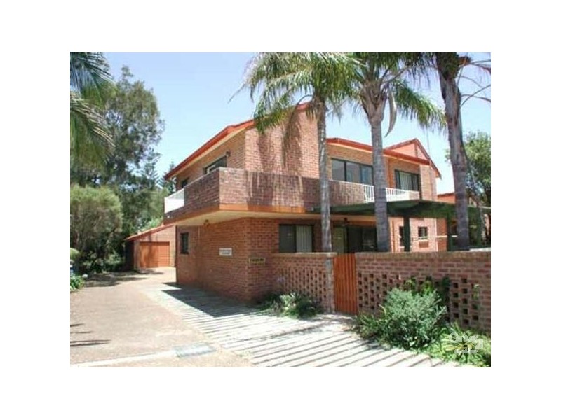 3/156 Ocean Pde, Blue Bay NSW 2261