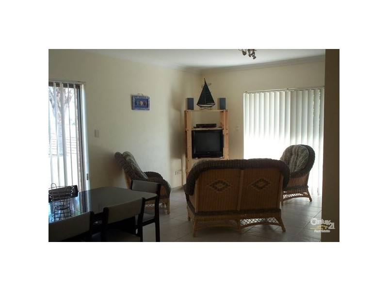 3/156 Ocean Pde, Blue Bay NSW 2261