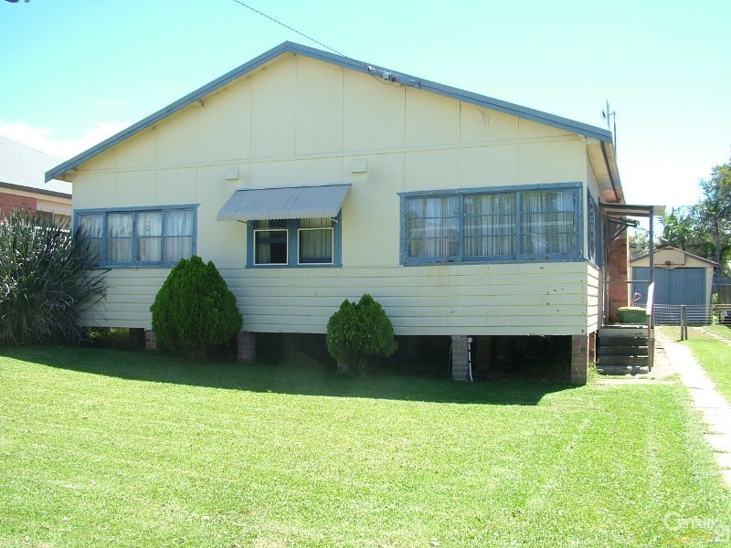 59 Bay Road, Blue Bay NSW 2261