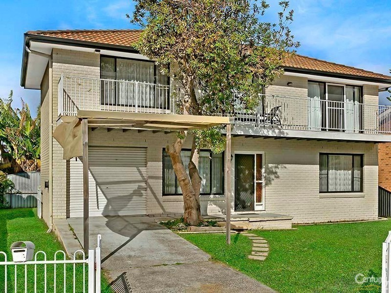 8 Tuggerah Parade, The Entrance NSW 2261