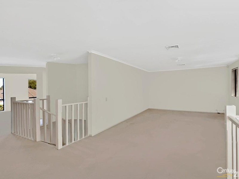2 David Mews, Mardi NSW 2259