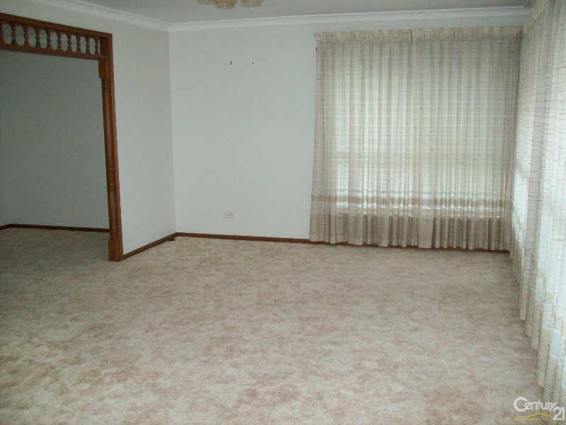 7 Marilyn Cres, Tumbi Umbi NSW 2261