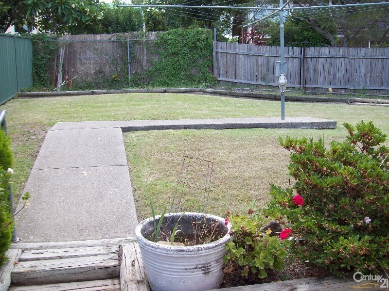 7 Marilyn Cres, Tumbi Umbi NSW 2261