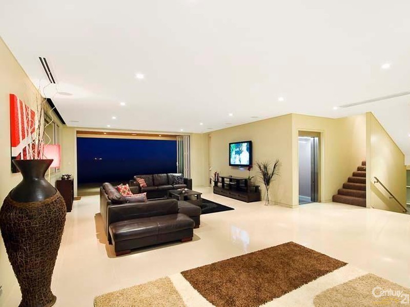 21 Hargraves Street, The Entrance North NSW 2261