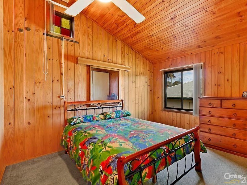 93 Lakeside Parade, The Entrance NSW 2261